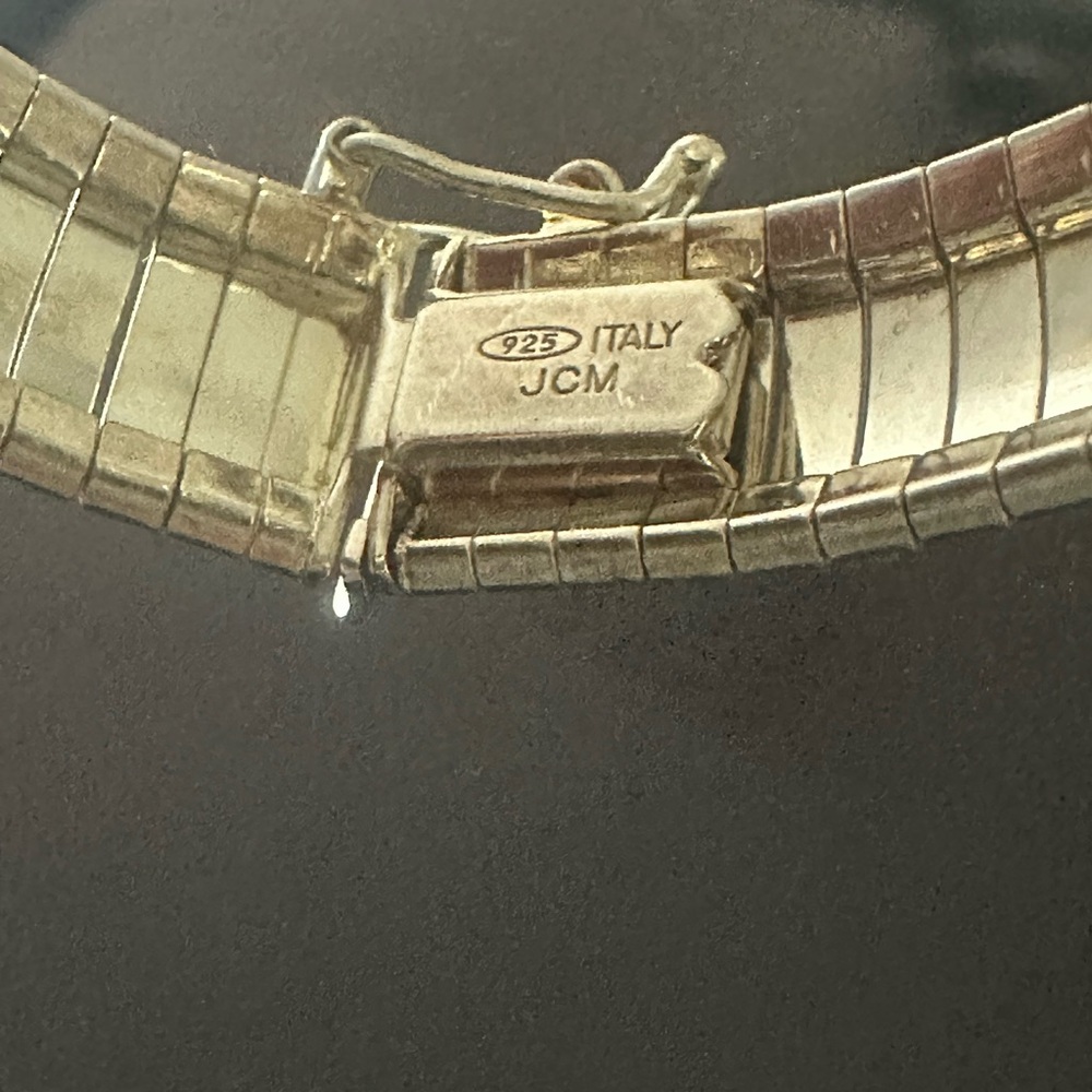 "JACMEL" SOLID STERLING SILVER GREEK KEY STYLED OMEGA FLEXIBLE BRACELET - Picture 4 of 9
